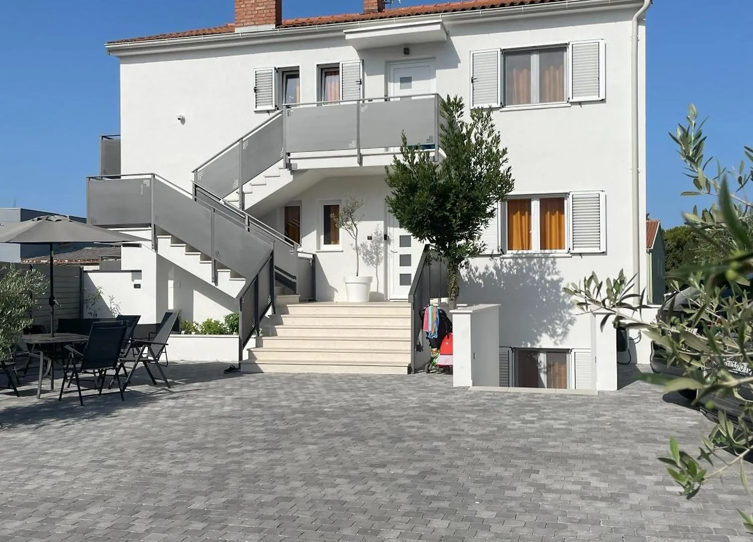 Valkane Beach Apartments 普拉