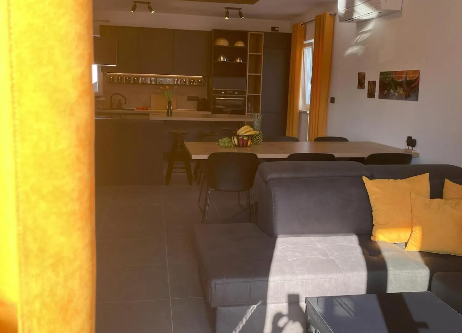 פולה Valkane Beach Apartments 0*,  קרואטיה